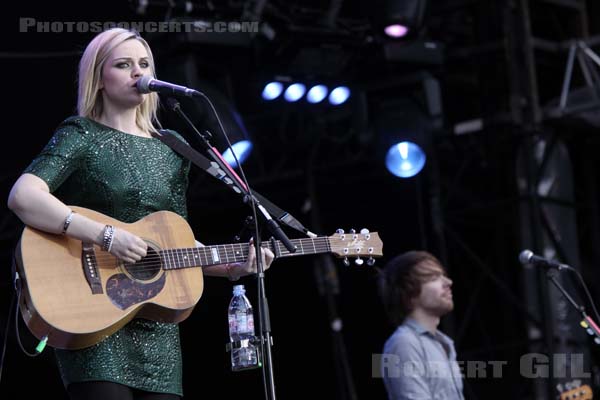 AMY MACDONALD - 2009-08-28 - SAINT CLOUD - Domaine National - Grande Scene - 